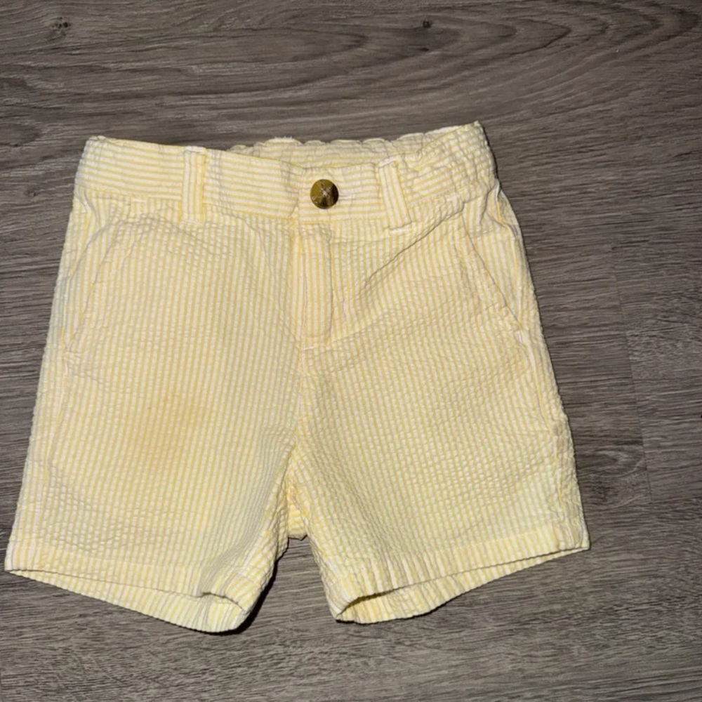 Janie and Jack size 18-24M Yellow/White Seersucker zip Shorts Adj. Waist